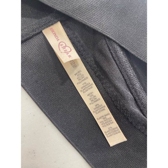 Rhonda Shear 2Pk Molded Cup Bra with Wrap Back Size XL Black Beige Intimate 651. - Picture 4 of 9